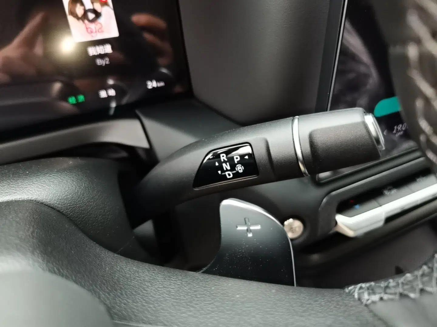 Used Tank 300 New Energy 2025 Model, Hi4-T 36.7kWh — миниатюра 16