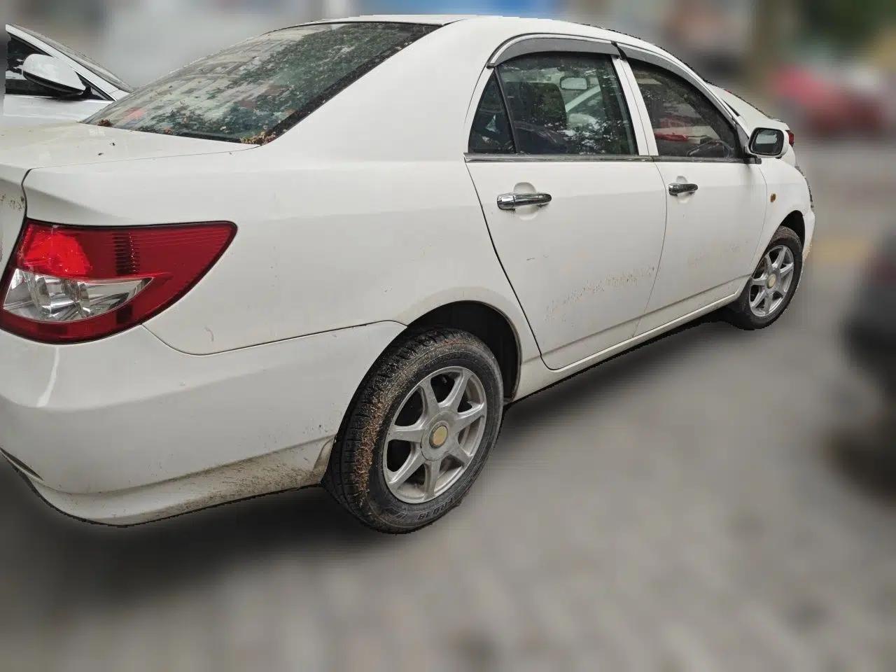 Used BYD F3 2016 1.5L Manual Comfort Model — миниатюра 6