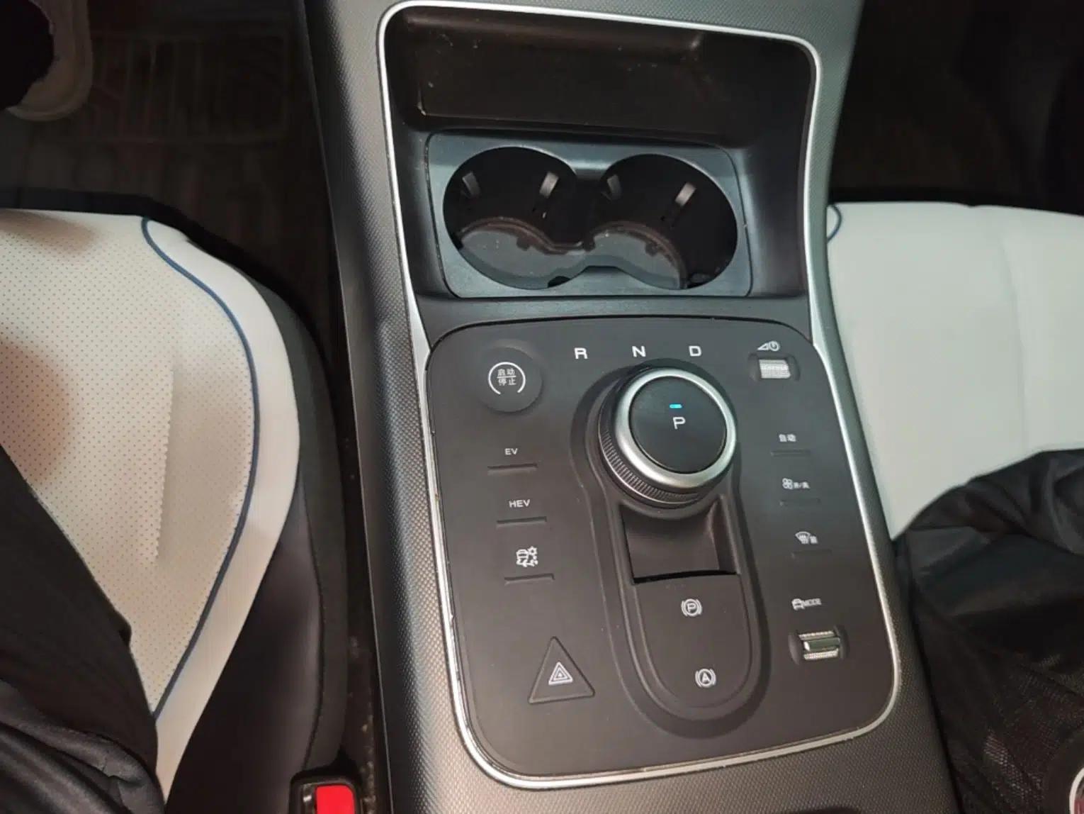 Used BYD Destroyer 05 2024 HONOR Edition DM-i 55KM Luxury Model — миниатюра 16