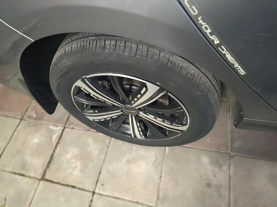 Used BYD Destroyer 05 2024 Honor Edition DM-i 120KM Luxury Model — миниатюра 11