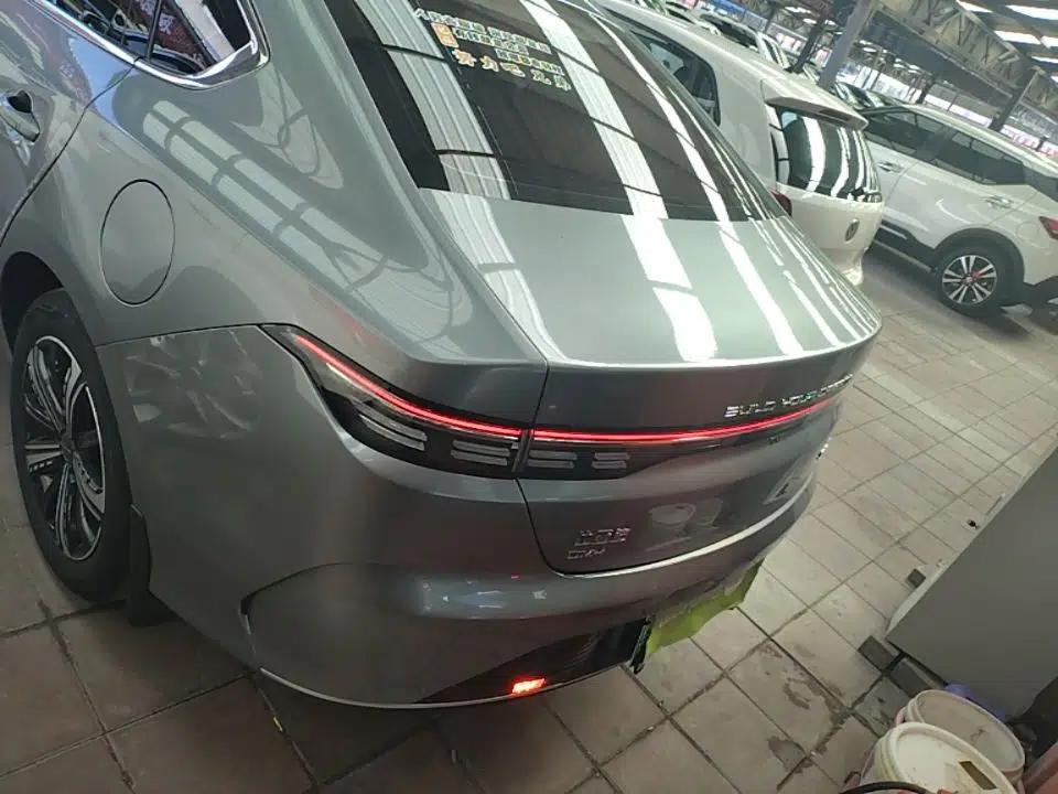 Used BYD Destroyer 05 2024 Honor Edition DM-i 120KM Luxury Model — миниатюра 5