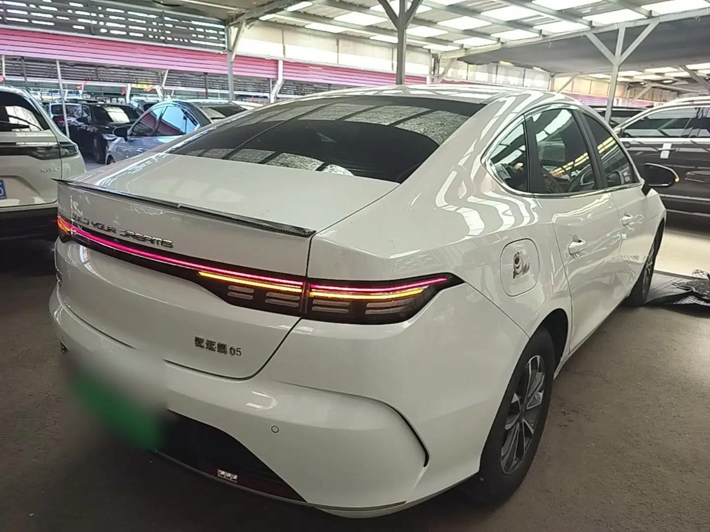 Used BYD Destroyer 05 2024 HONOR Edition DM-i 55KM Luxury Model — миниатюра 6