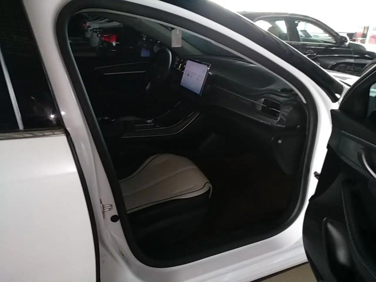 Used BYD Destroyer 05 2025 DM-i 55KM Standard Range Model — миниатюра 19