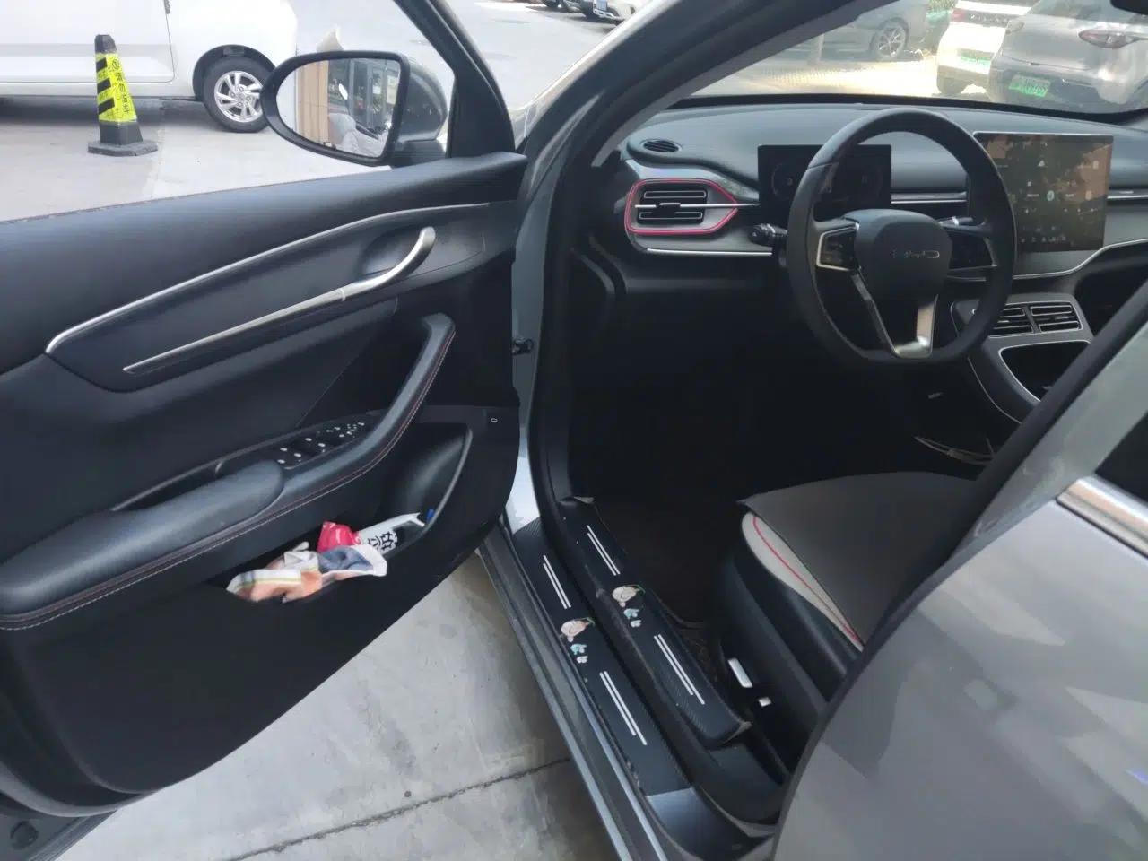 Used BYD Destroyer 05 2022 DM-i 120KM Prestige Model — миниатюра 16