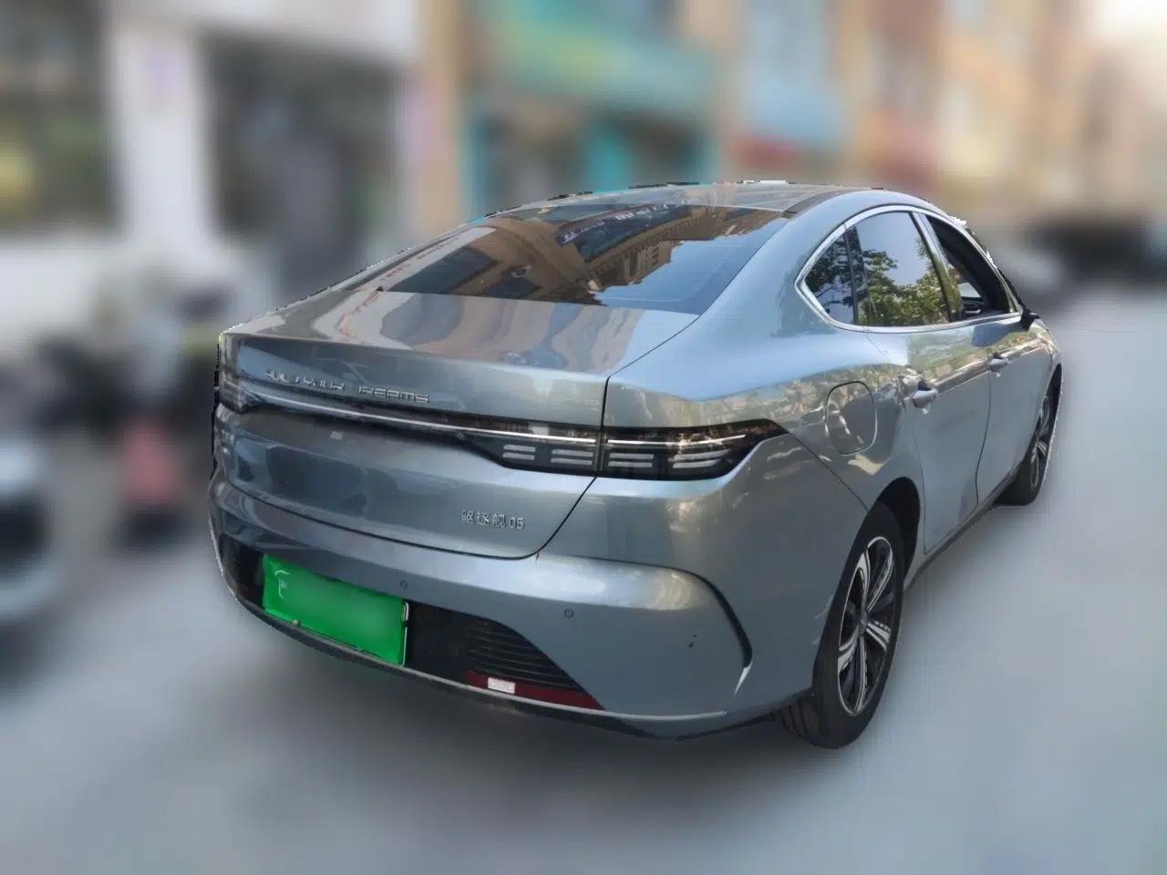 Used BYD Destroyer 05 2022 DM-i 120KM Prestige Model — миниатюра 6