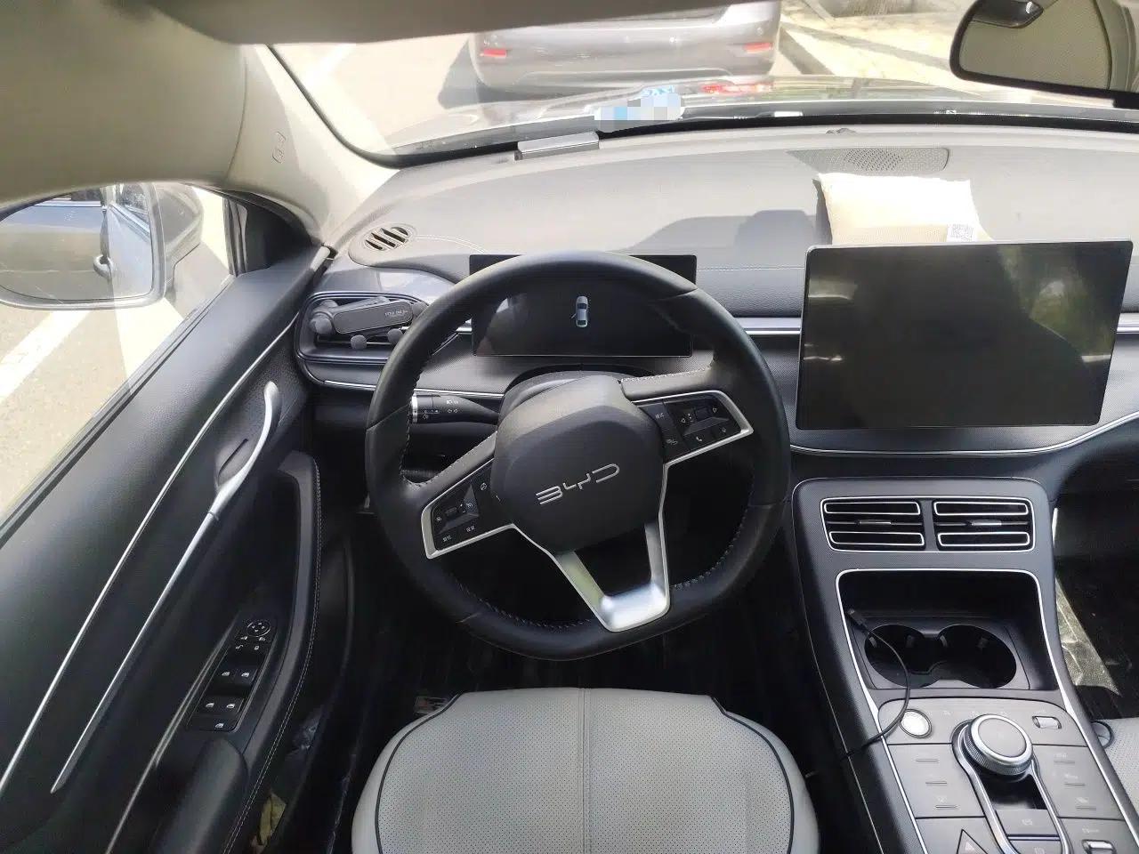 Used BYD Destroyer 05 2023 Champion Edition DM-i 55KM Luxury Model — миниатюра 10