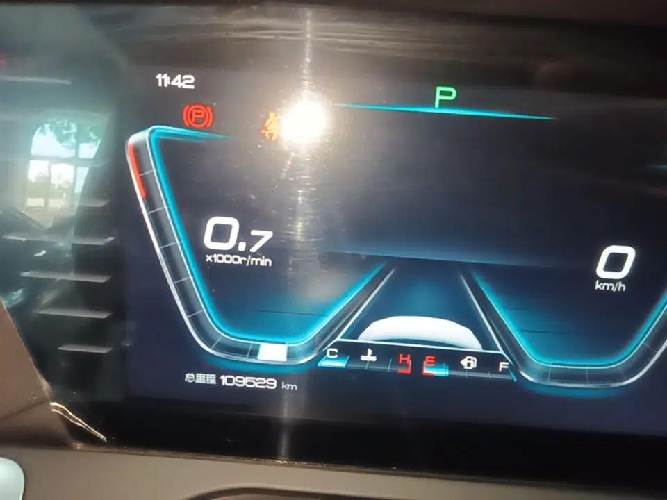 Used BYD Song Pro 2019 1.5T Automatic Prestige Model — миниатюра 14