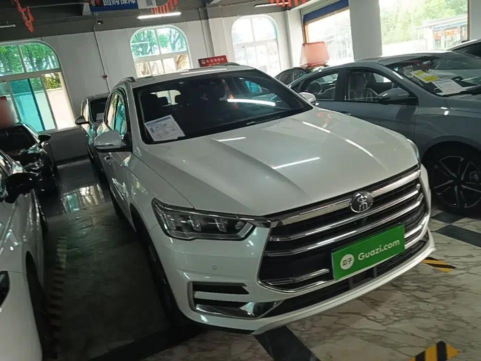 Used BYD Song Pro 2019 1.5T Automatic Prestige Model — миниатюра 3