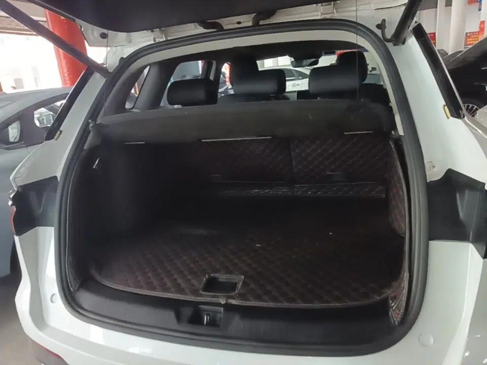 Used BYD Song Pro 2019 1.5T Automatic Prestige Model — миниатюра 22