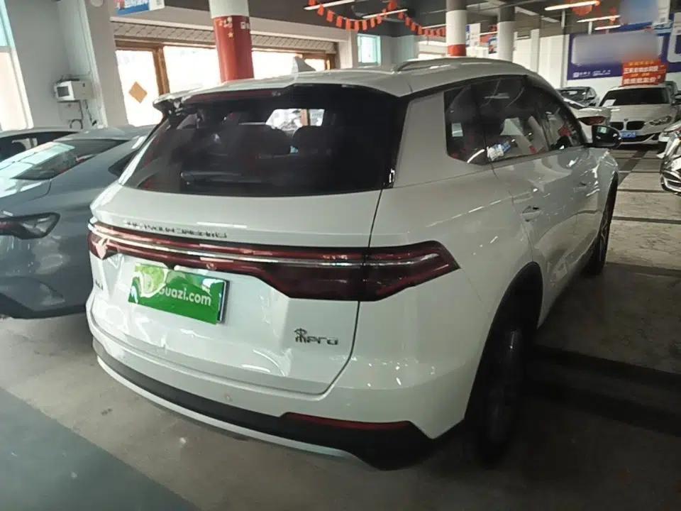 Used BYD Song Pro 2019 1.5T Automatic Prestige Model — миниатюра 6
