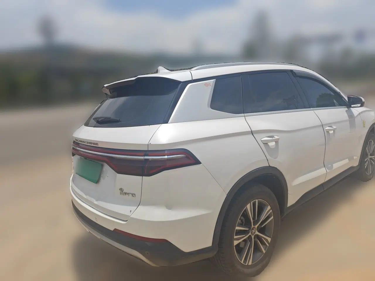 Used BYD Song Pro 2019 1.5T Automatic Elite Edition — миниатюра 6
