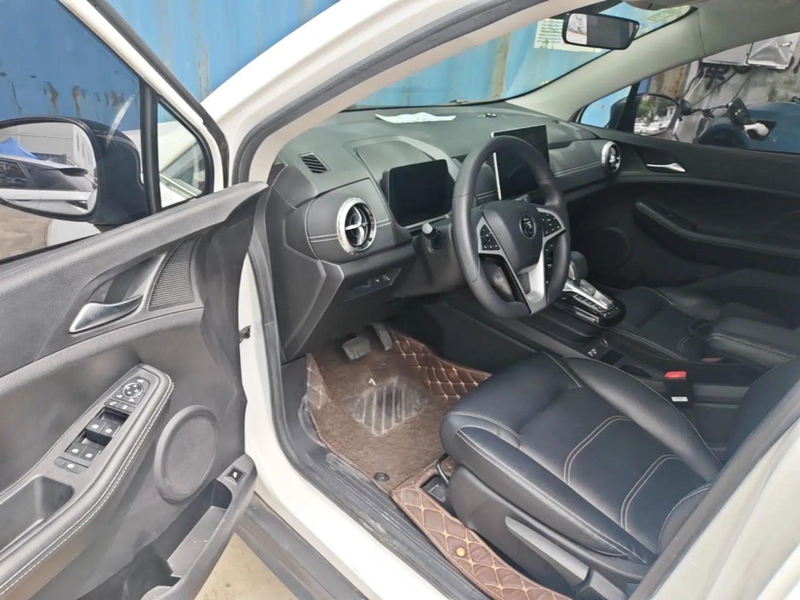 Used BYD Yuan New Energy 2019 EV535 High-Energy Leading Edition — миниатюра 24