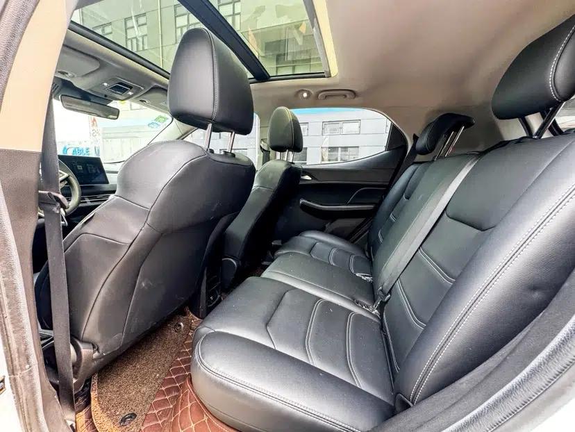 Used BYD Yuan New Energy 2019 EV535 High-Energy Leading Edition — миниатюра 32