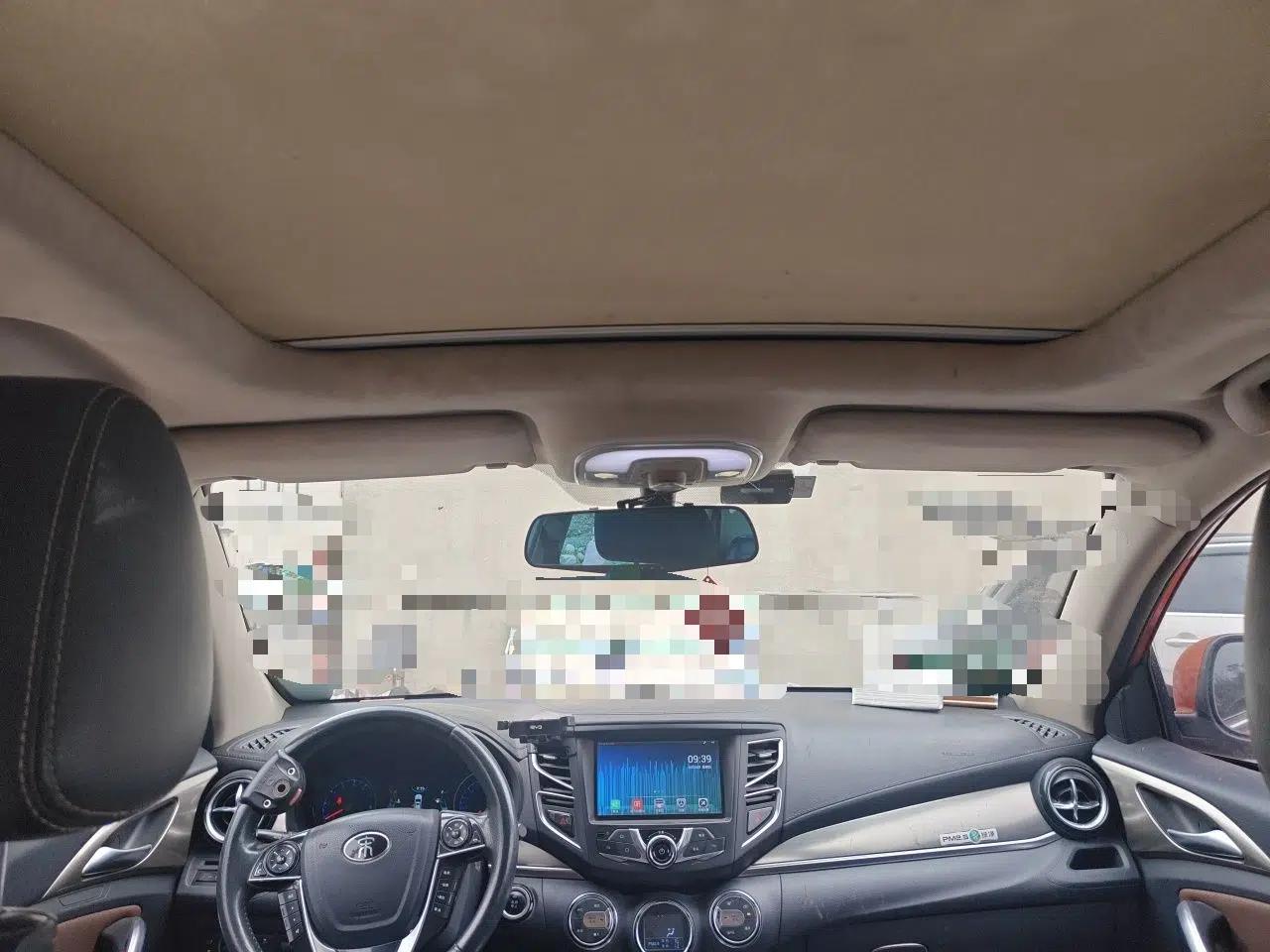 Used BYD Song 2016 Gaishi Edition 1.5TID Automatic Luxury Model — миниатюра 18