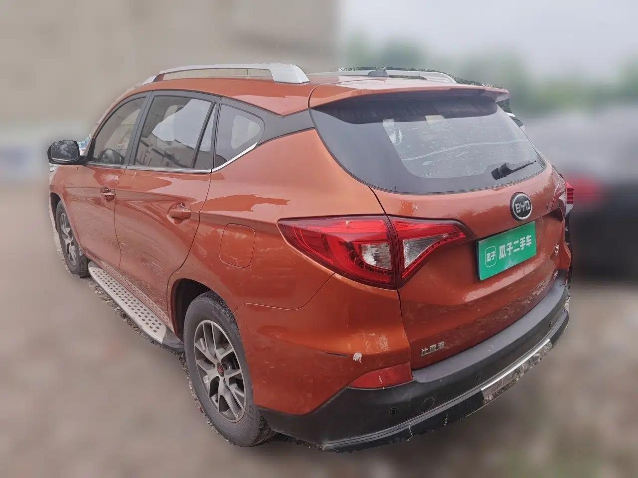 Used BYD Song 2016 Gaishi Edition 1.5TID Automatic Luxury Model — миниатюра 4