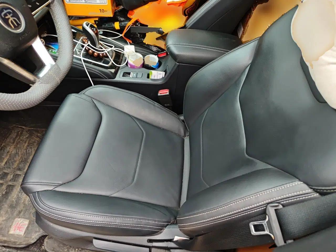 Used BYD Song 2020 Classic Edition 1.5T Automatic Elite Model — миниатюра 15