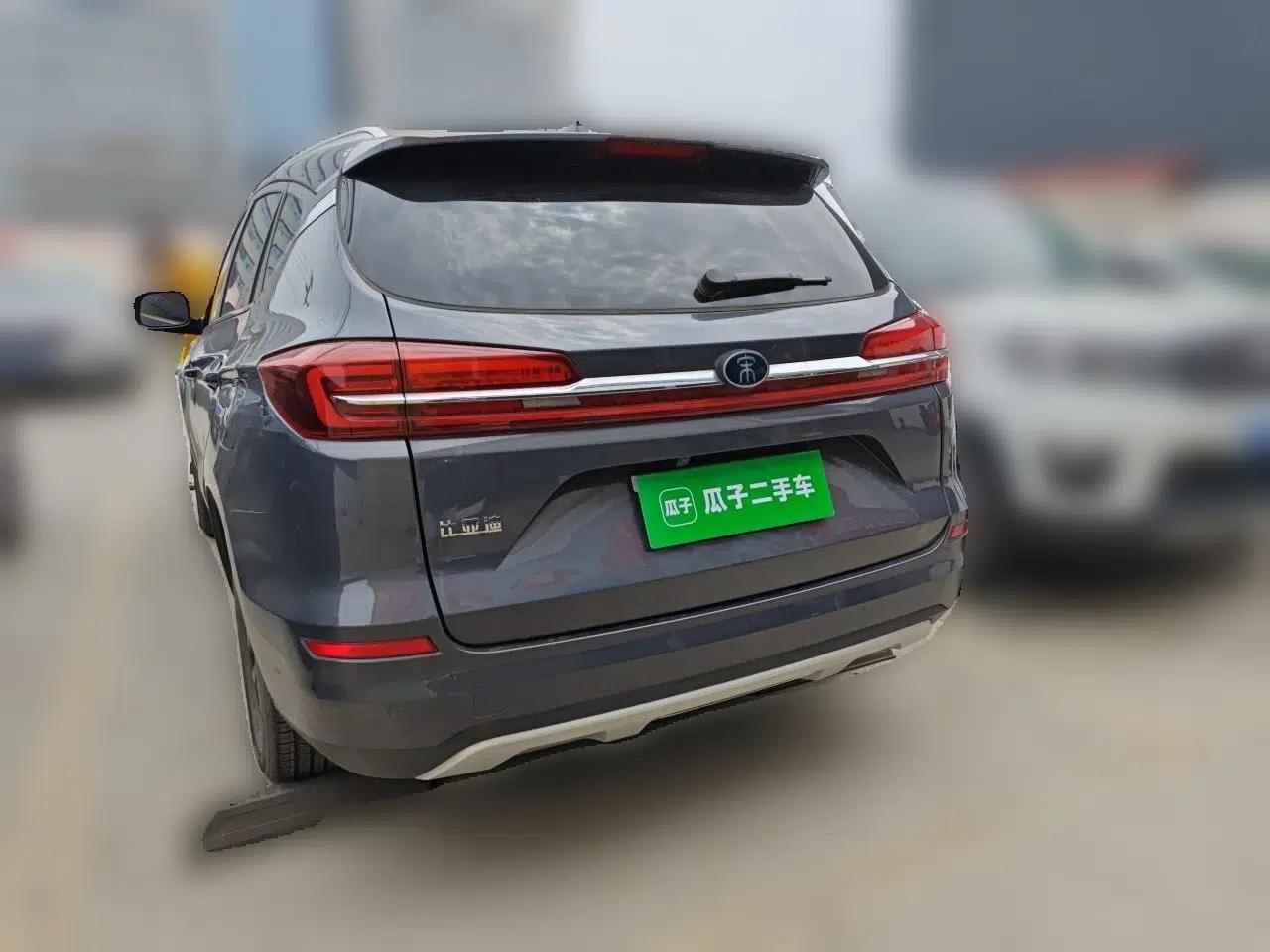 Used BYD Song 2020 Classic Edition 1.5T Automatic Elite Model — миниатюра 4