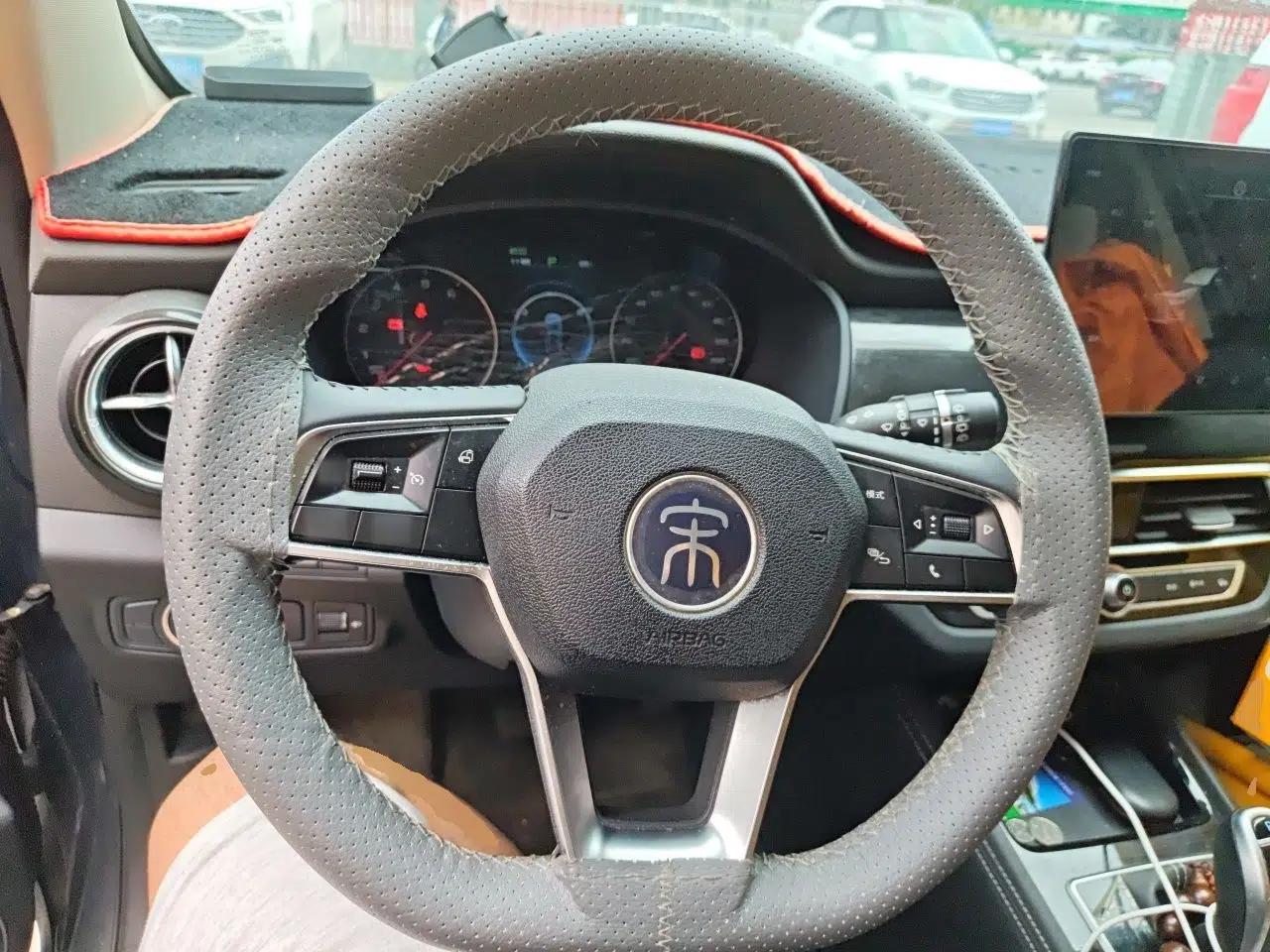 Used BYD Song 2020 Classic Edition 1.5T Automatic Elite Model — миниатюра 10
