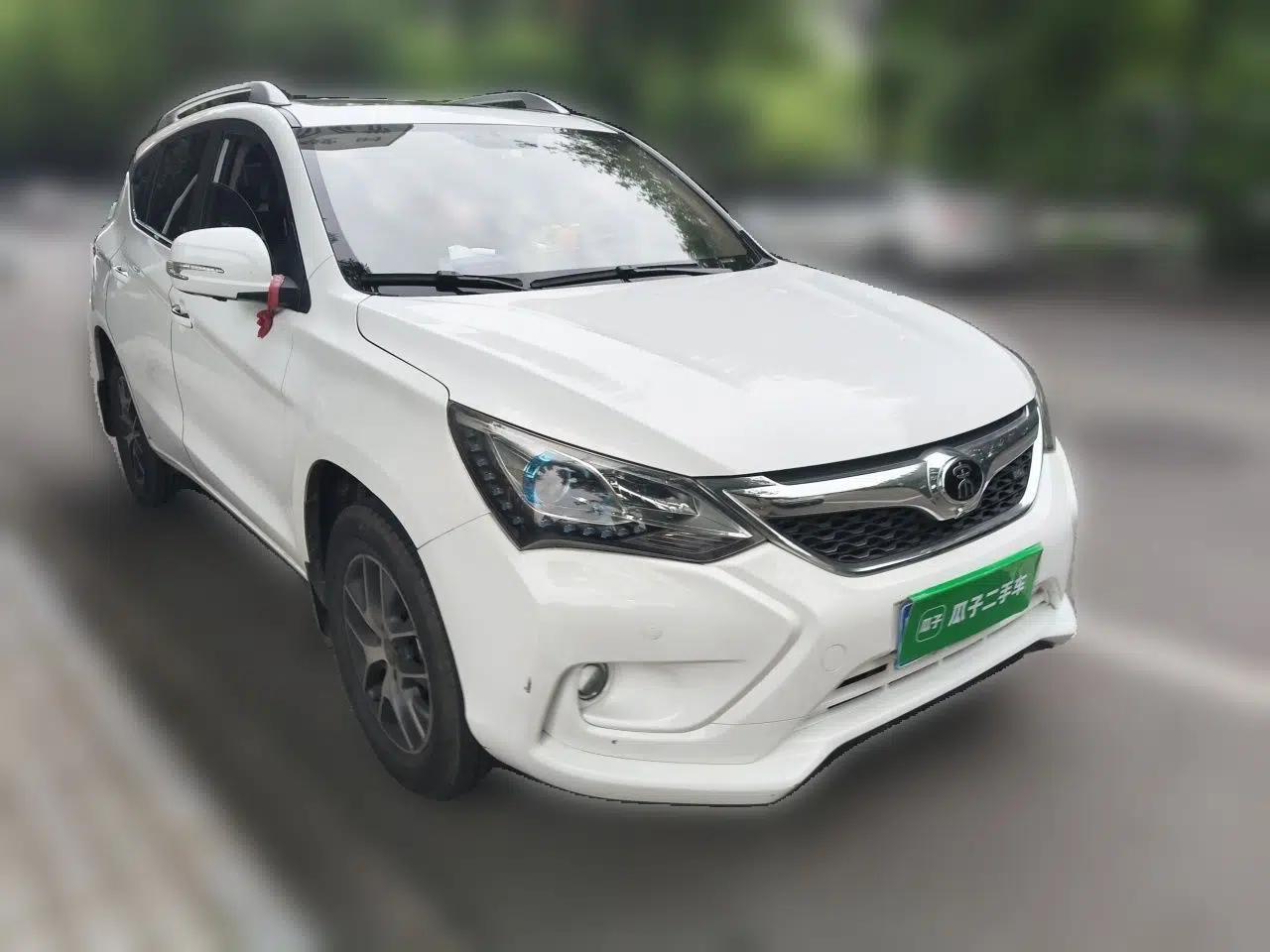 Used BYD Song 2016 GaiShi Edition 1.5TI Manual Elite Model — миниатюра 3