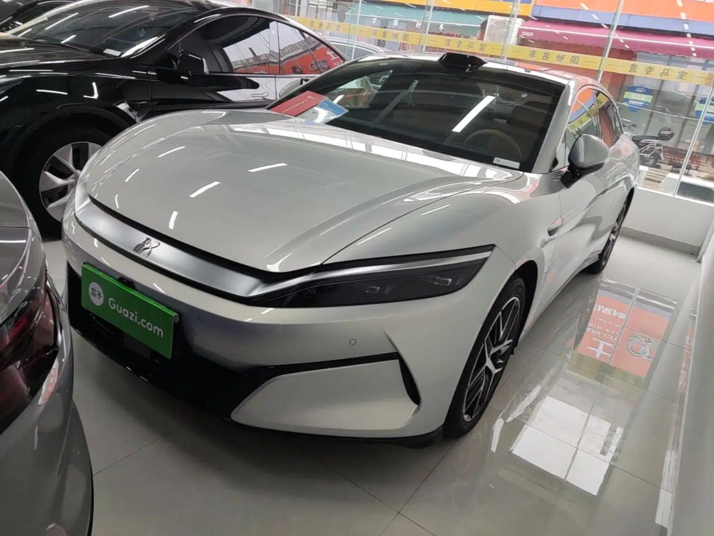 Used BYD Han L 2025 EV Four-Wheel Drive LiDAR Flagship Model — миниатюра 1