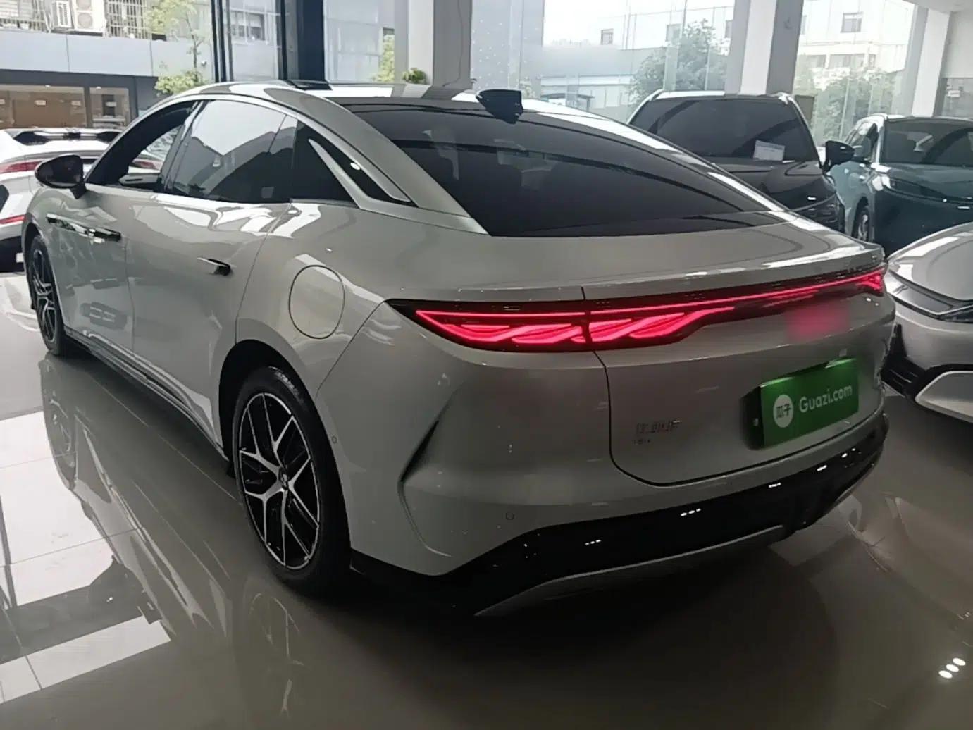 Used BYD Han L 2025 EV Four-Wheel Drive LiDAR Flagship Model — миниатюра 4