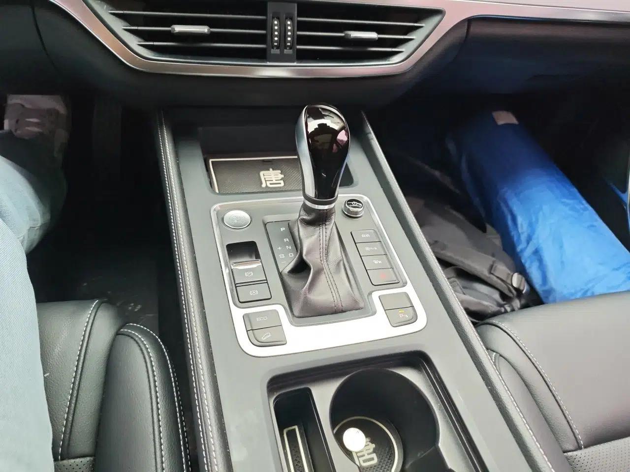Used BYD Tang 2018 2.0T Automatic SmartConnect Prestige 5-Seater Emission Standard China V — миниатюра 14