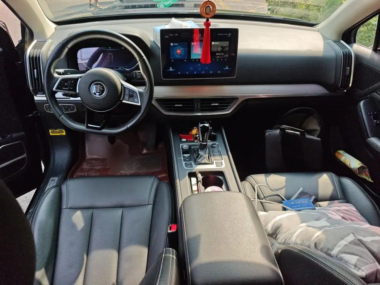 Used BYD Tang 2018 2.0T Automatic SmartConnect Prestige 7-Seater China V Standard — миниатюра 9