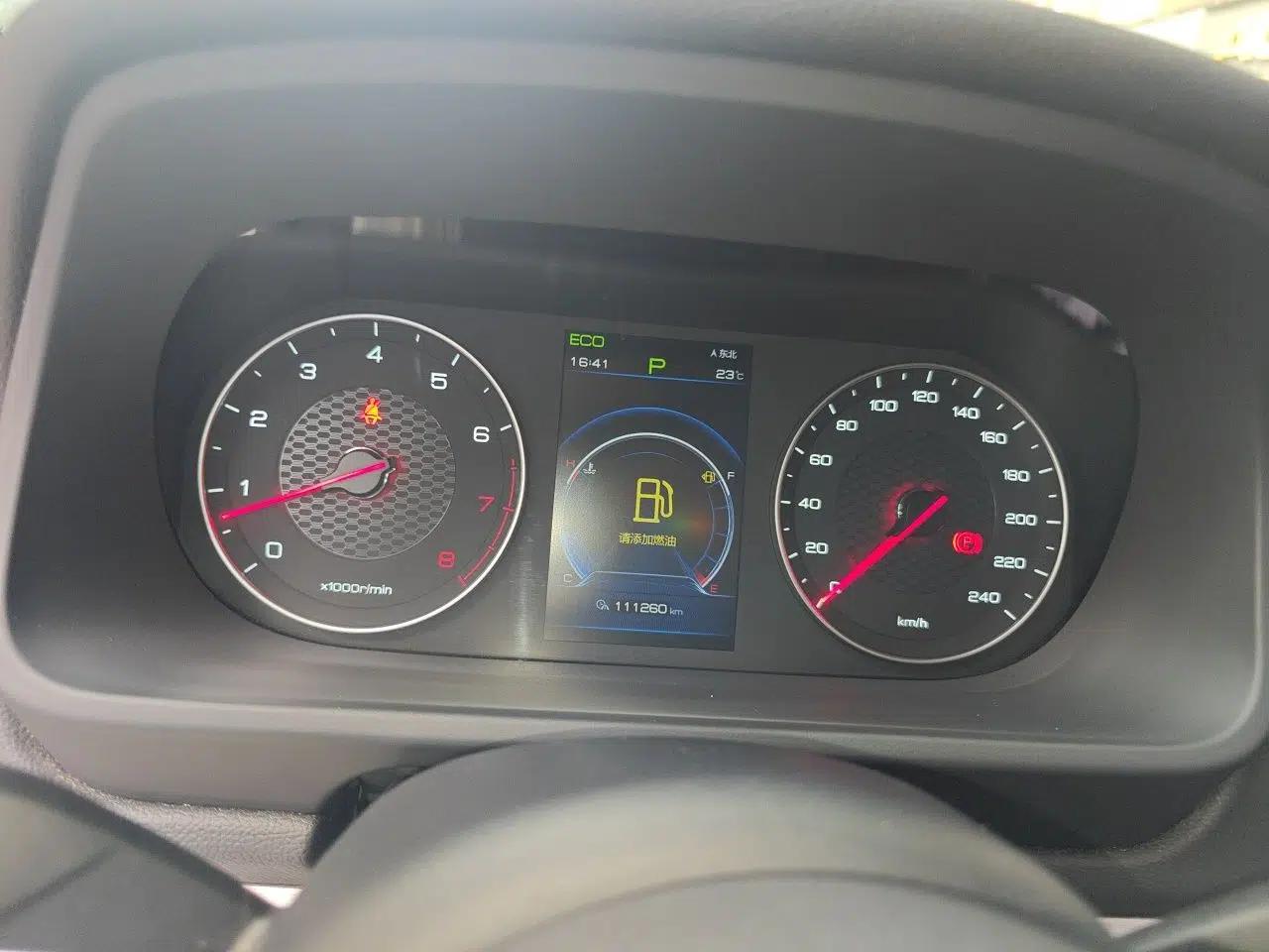 Used BYD Tang 2018 2.0T Automatic SmartConnect Luxury 7-Seater China V Emission Standard — миниатюра 11