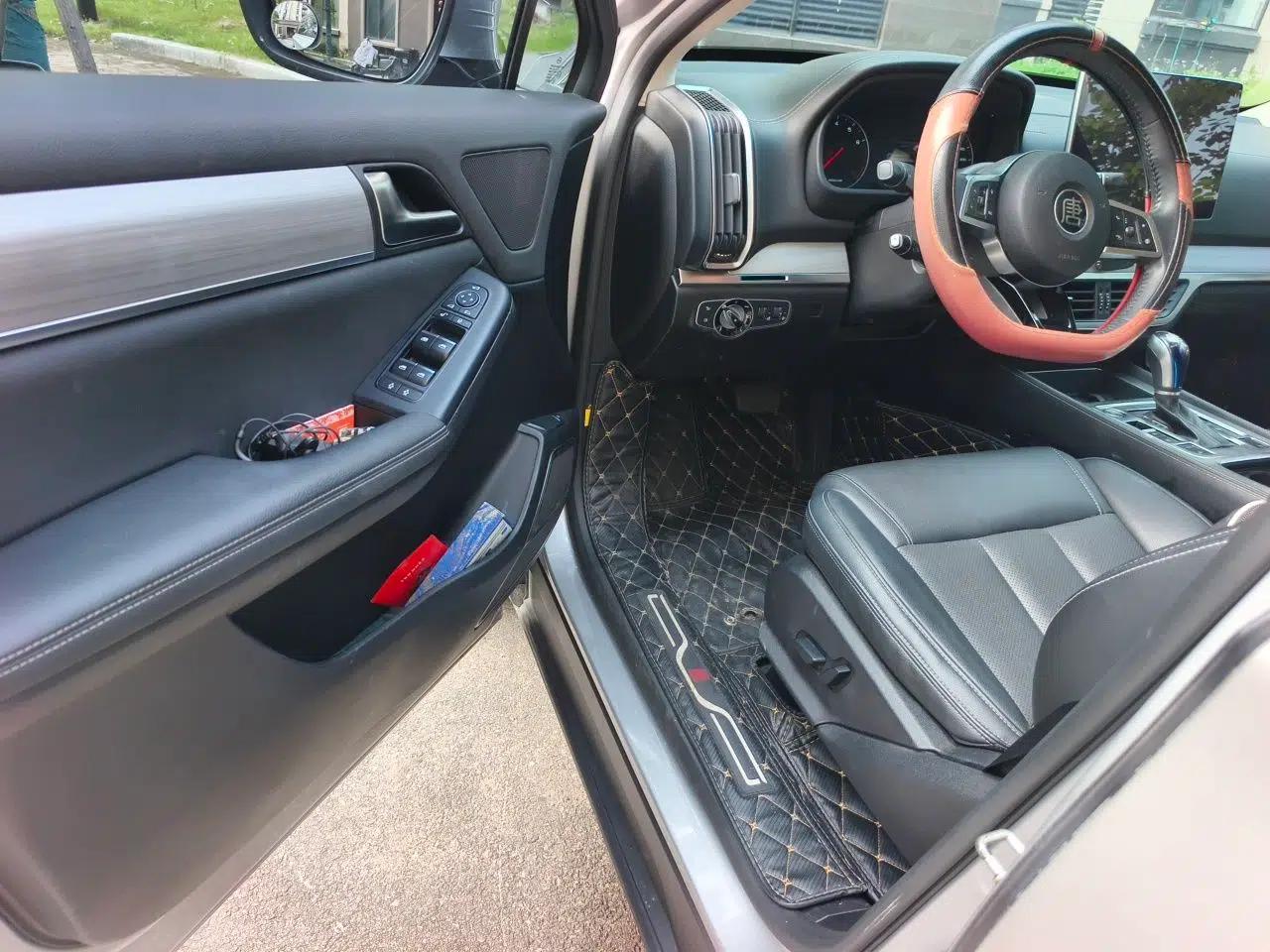 Used BYD Tang 2018 2.0T Automatic SmartConnect Prestige 5-Seater Emission Standard China V — миниатюра 16