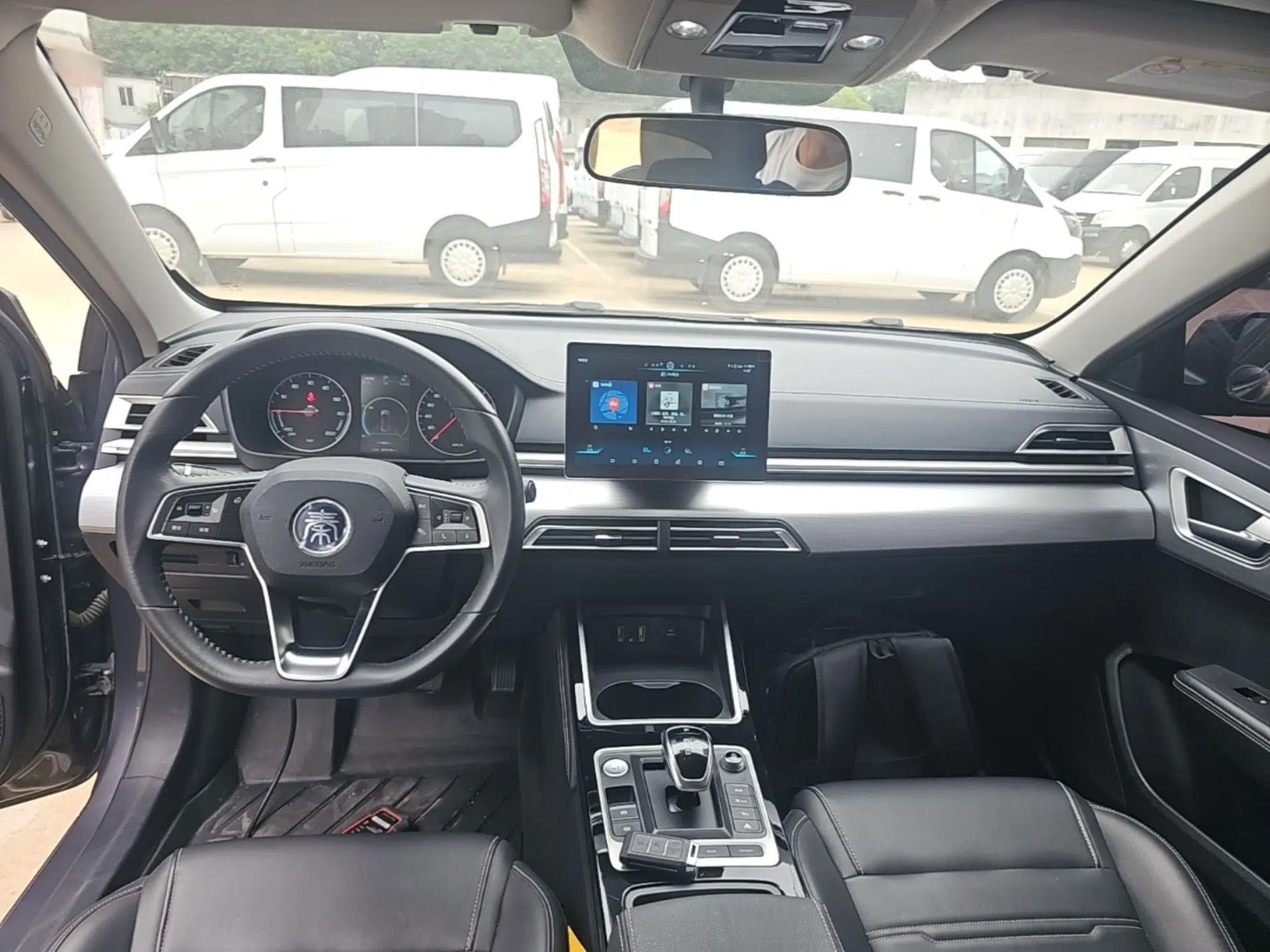 Used BYD Qin New Energy 2019 High-Range Deluxe Model — миниатюра 12