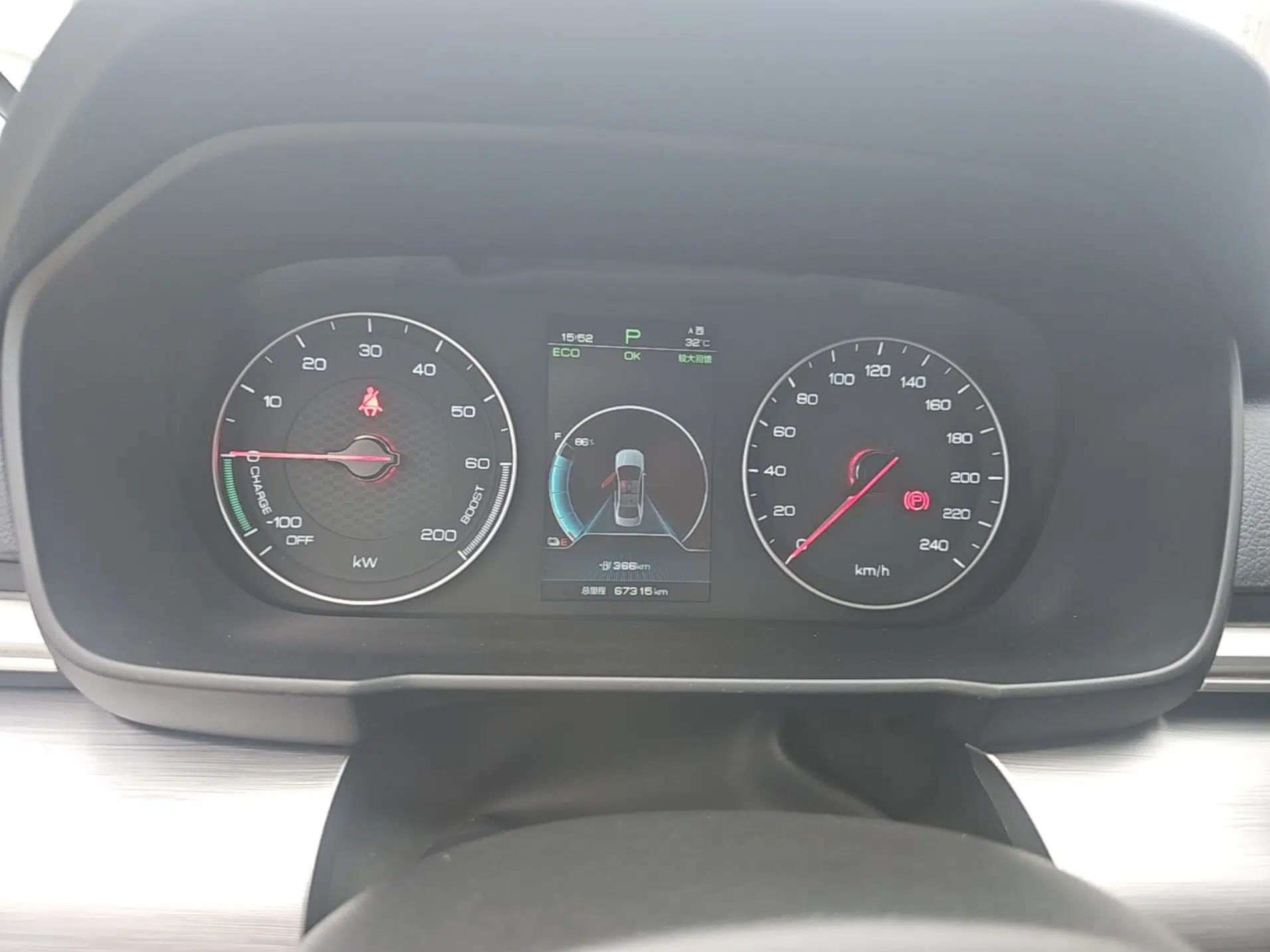 Used BYD Qin New Energy 2019 High-Range Deluxe Model — миниатюра 14