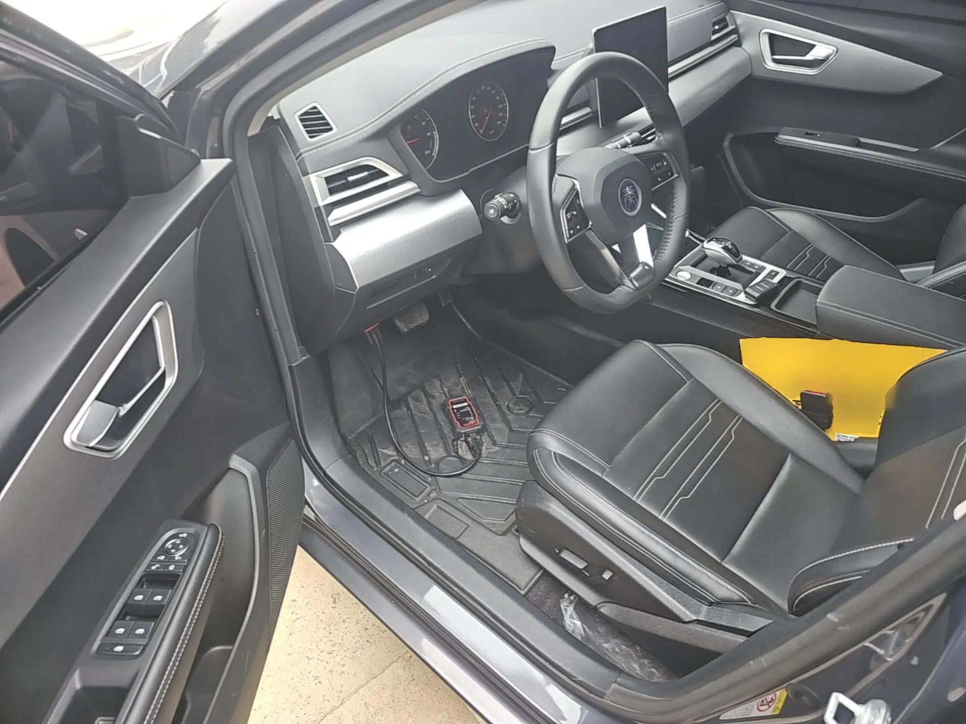 Used BYD Qin New Energy 2019 High-Range Deluxe Model — миниатюра 18