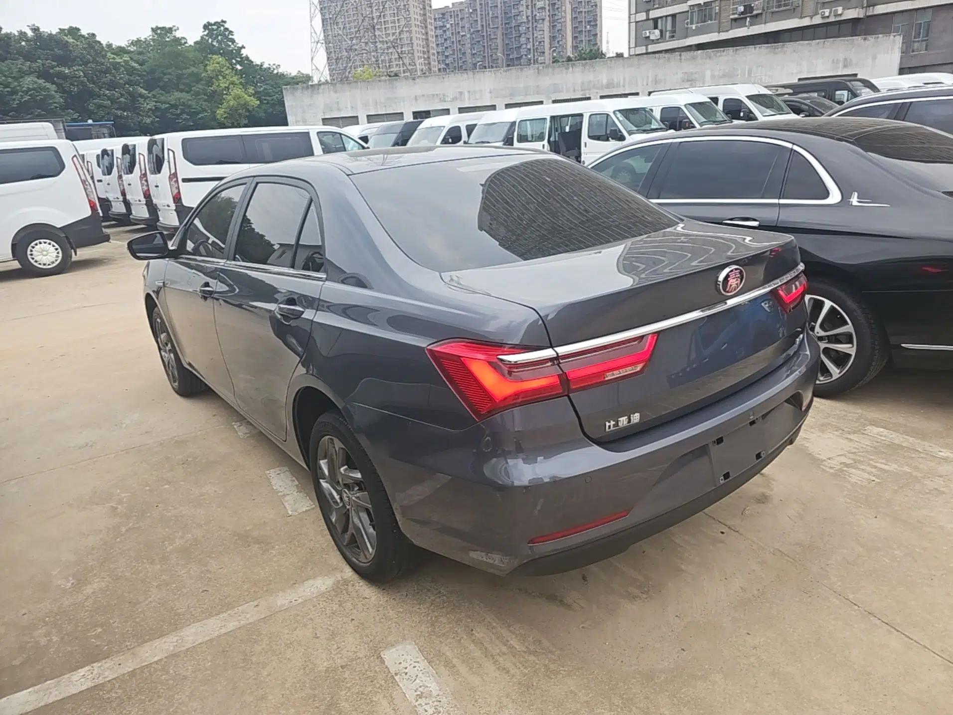 Used BYD Qin New Energy 2019 High-Range Deluxe Model — миниатюра 4