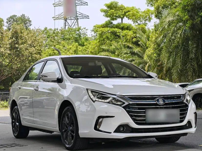 Used BYD Qin New Energy 2017 1.5T Luxury Model — миниатюра 12