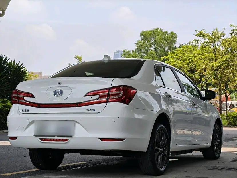 Used BYD Qin New Energy 2017 1.5T Luxury Model — миниатюра 14