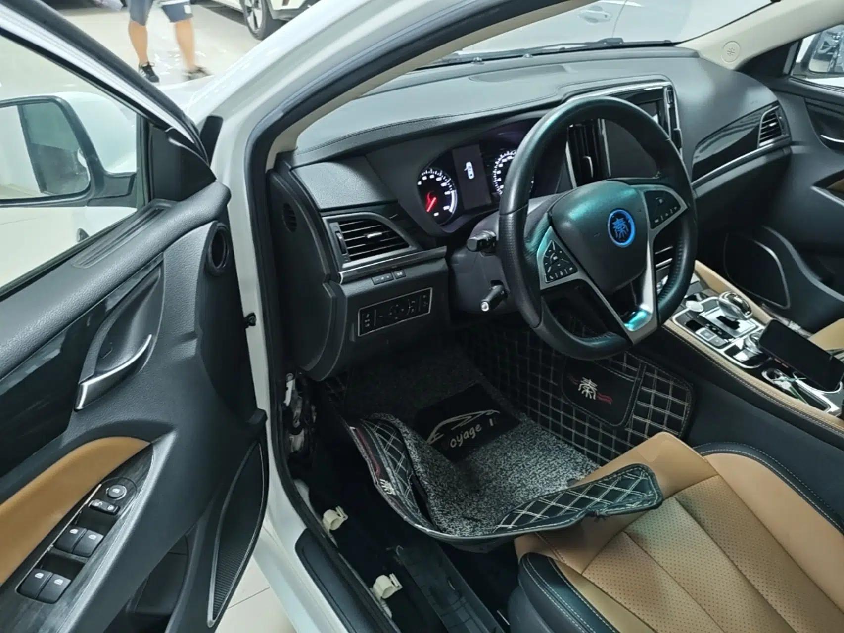 Used BYD Qin New Energy 2017 1.5T Luxury Model — миниатюра 24
