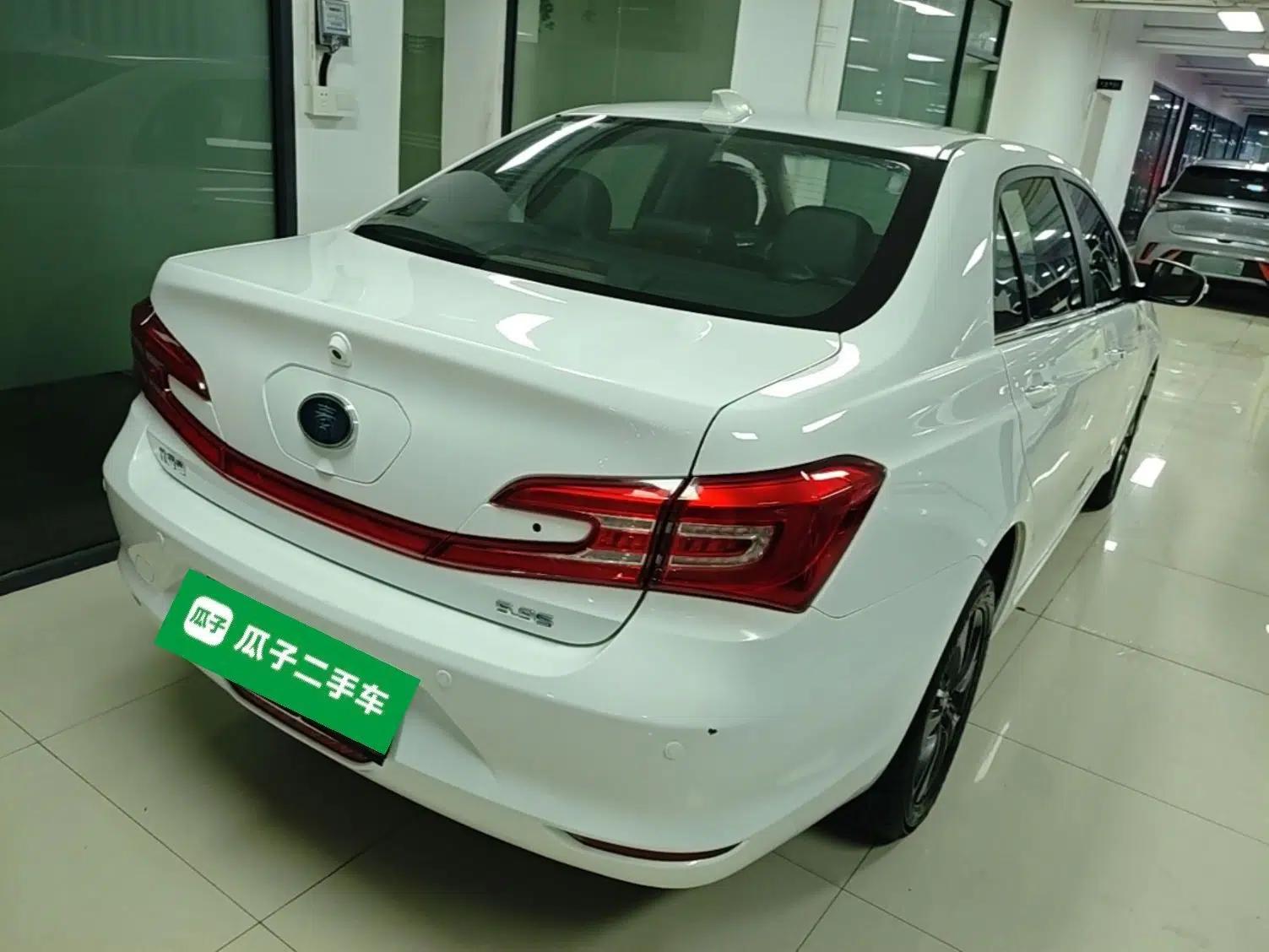 Used BYD Qin New Energy 2017 1.5T Luxury Model — миниатюра 6