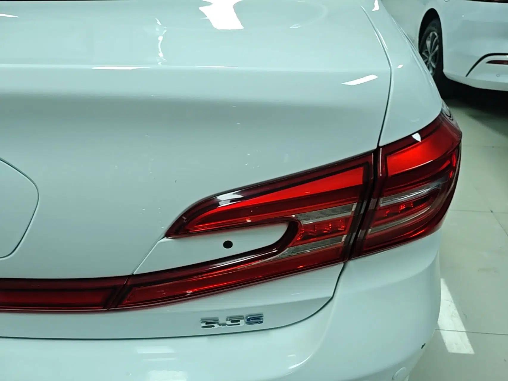 Used BYD Qin New Energy 2017 1.5T Luxury Model — миниатюра 9