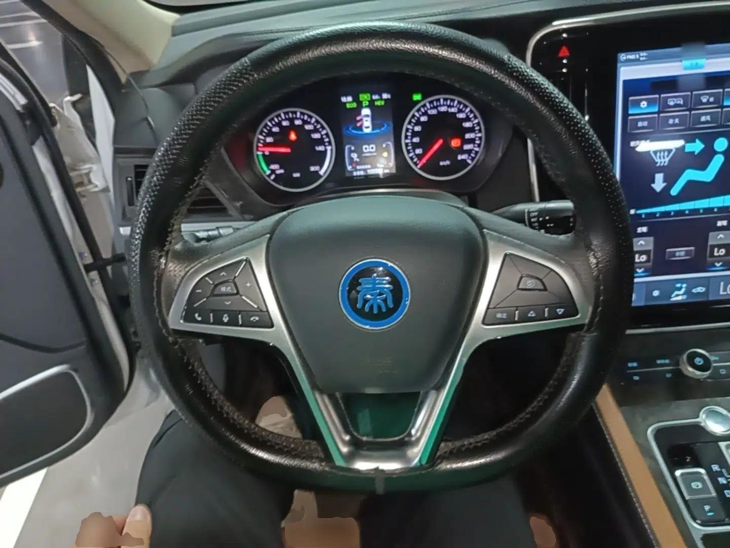 Used BYD Qin New Energy 2018 1.5T Smart Connect Premium Model — миниатюра 13