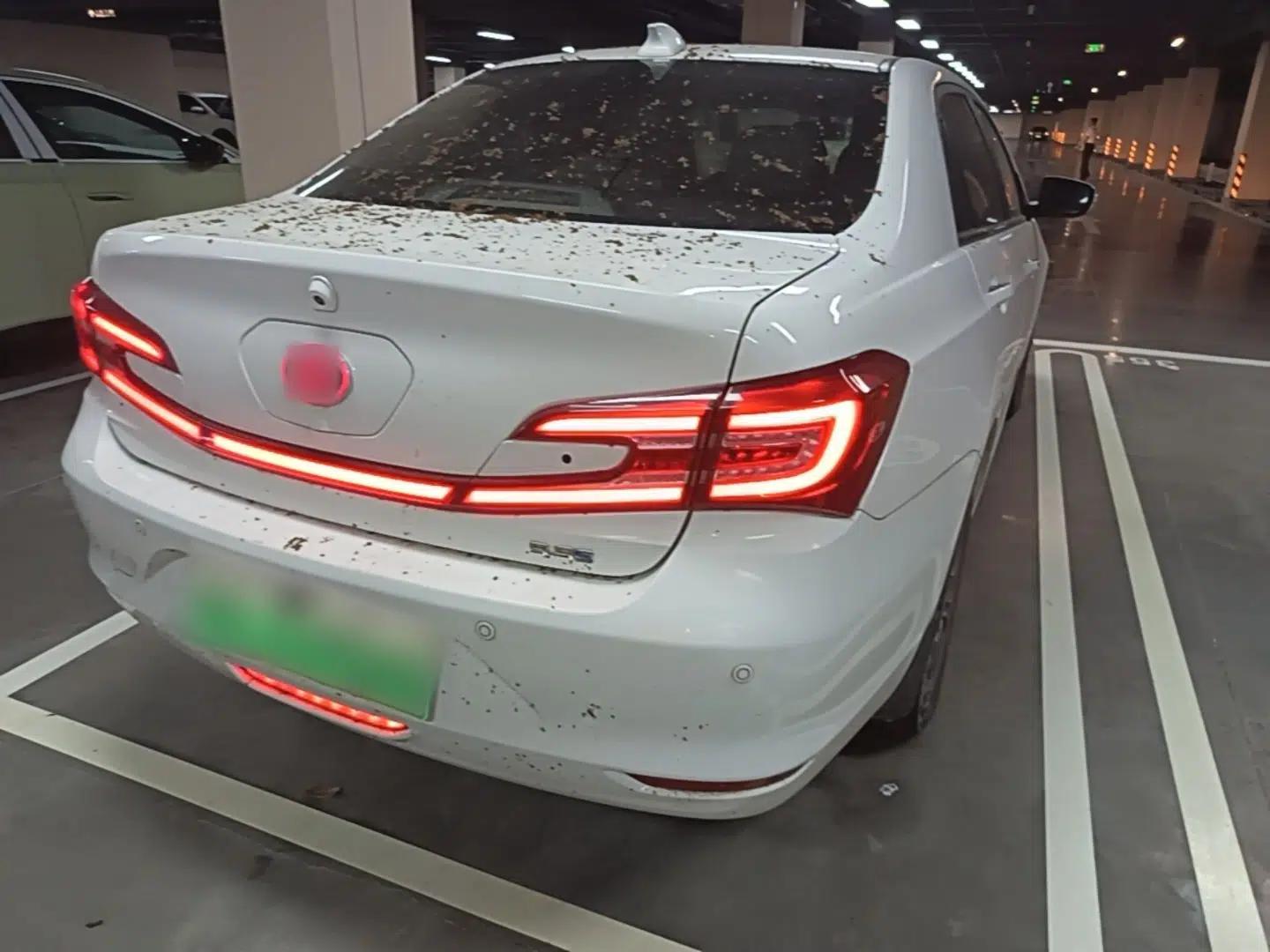 Used BYD Qin New Energy 2018 1.5T Smart Connect Premium Model — миниатюра 6