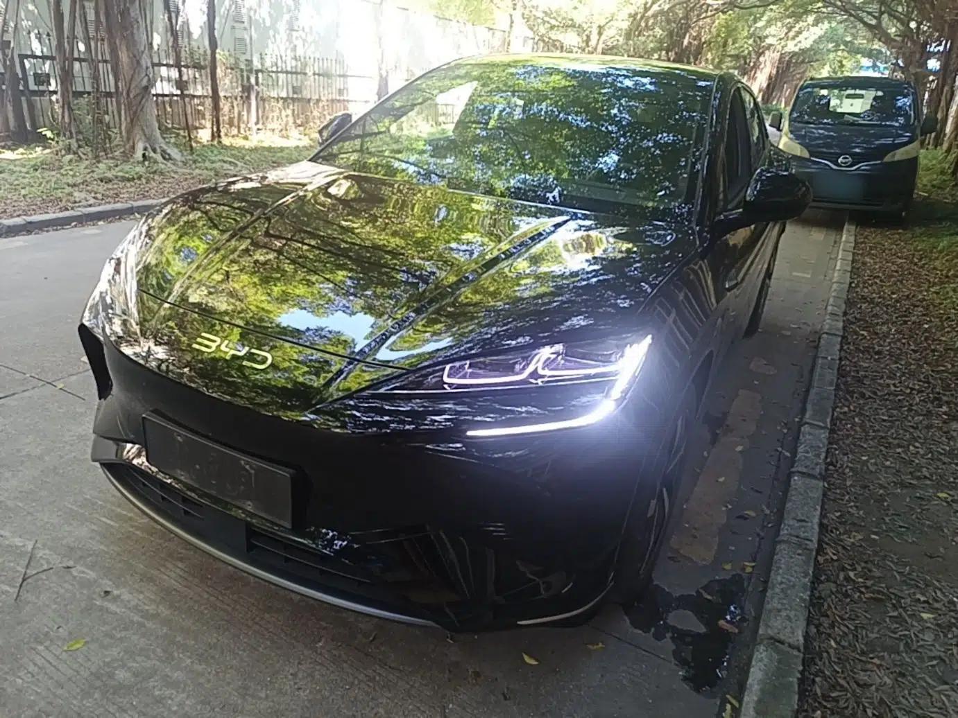 Used BYD Sealion 07 EV 2024 610 Zhihang Edition — миниатюра 1