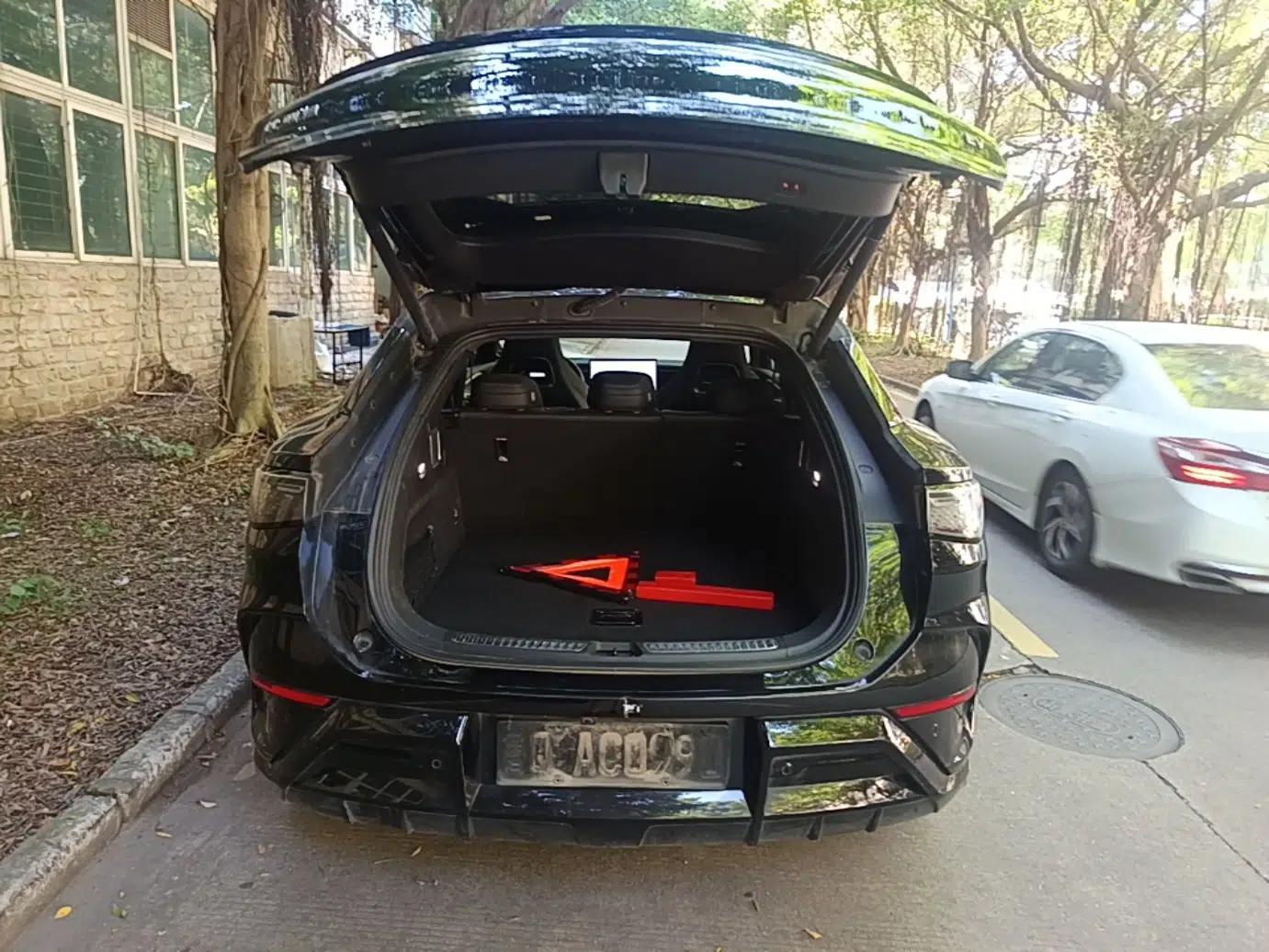 Used BYD Sealion 07 EV 2024 610 Zhihang Edition — миниатюра 22