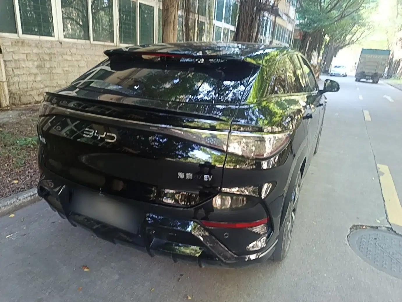 Used BYD Sealion 07 EV 2024 610 Zhihang Edition — миниатюра 6