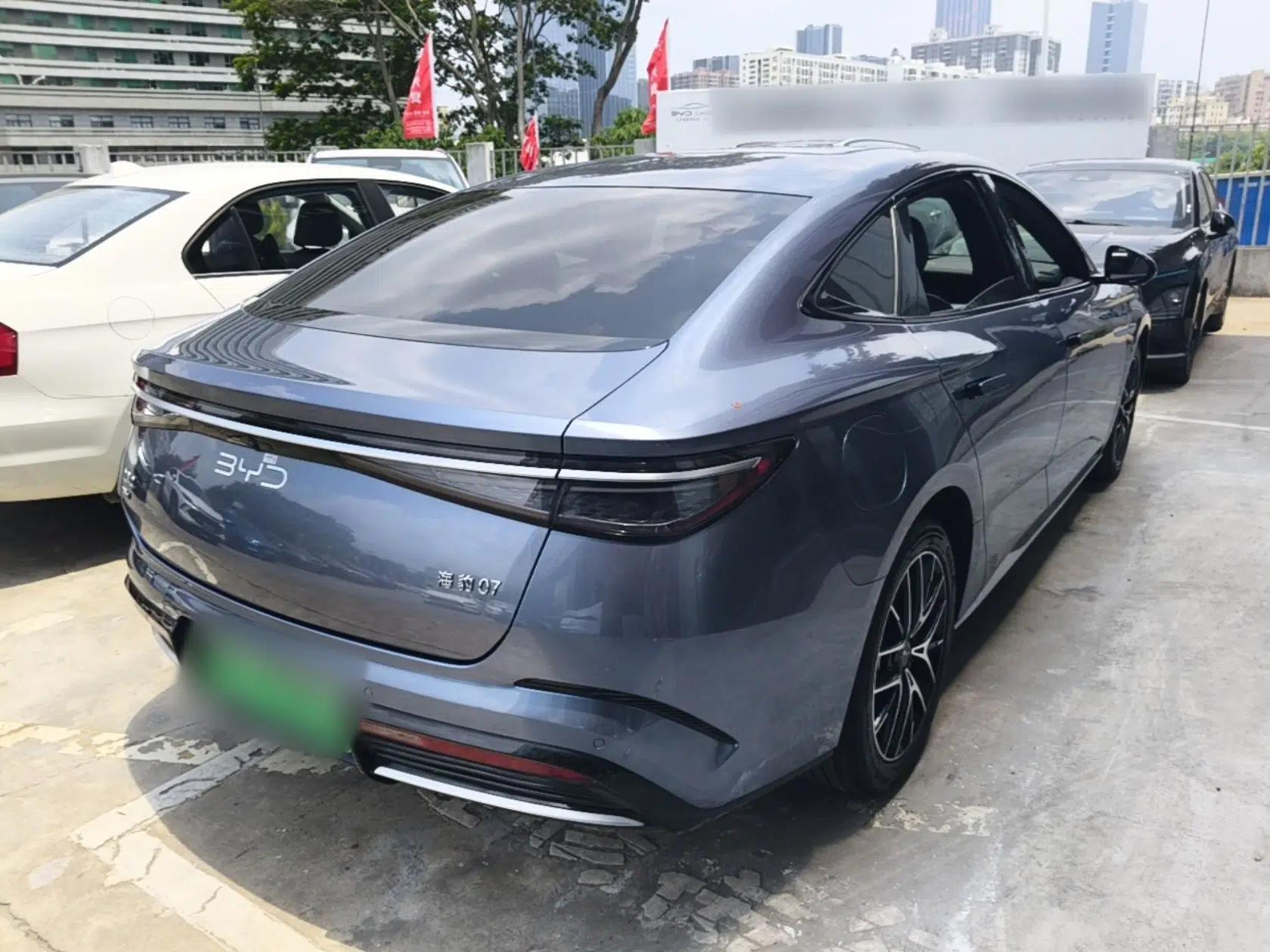 Used BYD Seal 07 DM-i 2025 DM-i 1.5L 125km Luxury Model — миниатюра 6