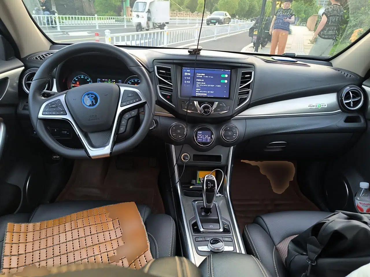 Used BYD Song New Energy 2017 Song DM 1.5TID All-Wheel Drive Luxury Model — миниатюра 9