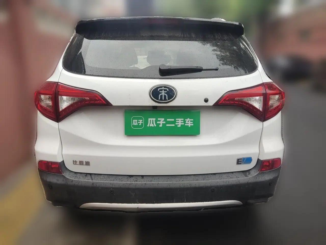 Used BYD Song New Energy 2017 Song EV300 Prestige Model — миниатюра 5