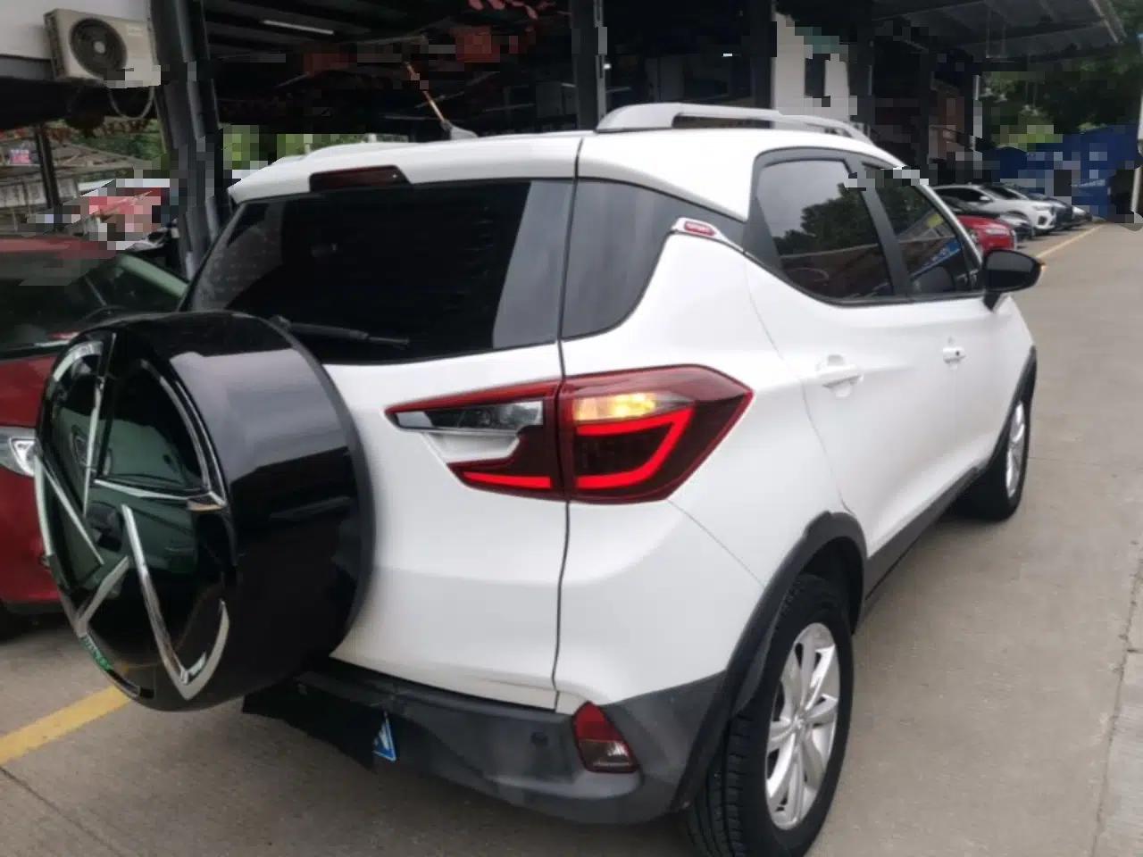 Used BYD Yuan 2017 1.5L Automatic Cool & Stylish Model — миниатюра 6
