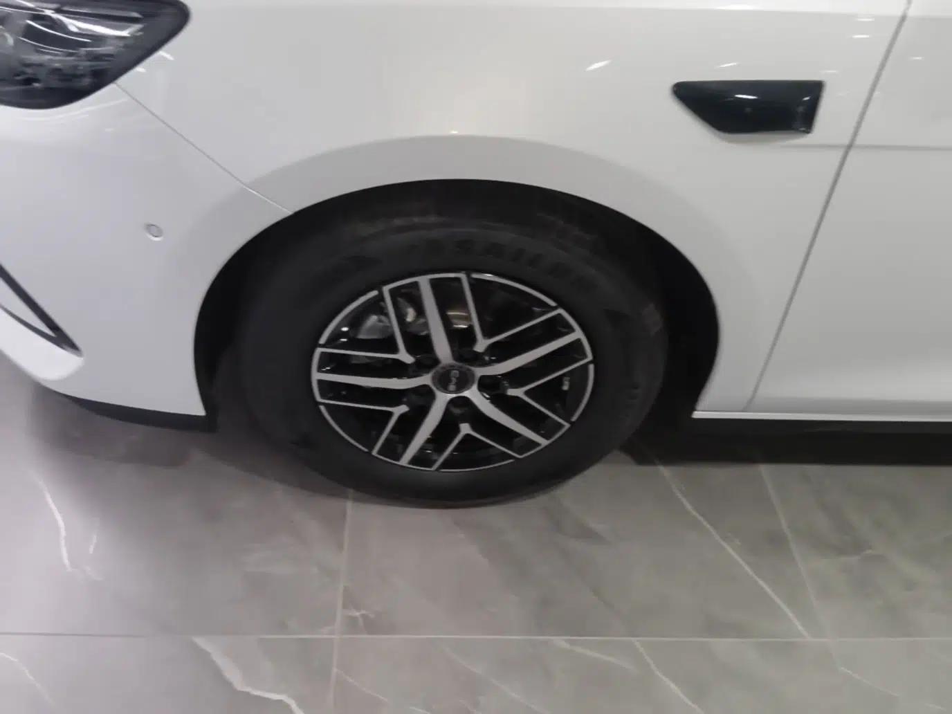 Used BYD Seal 05 DM-i 2025 DM-i Smart Drive 55KM Prestige Model — миниатюра 10