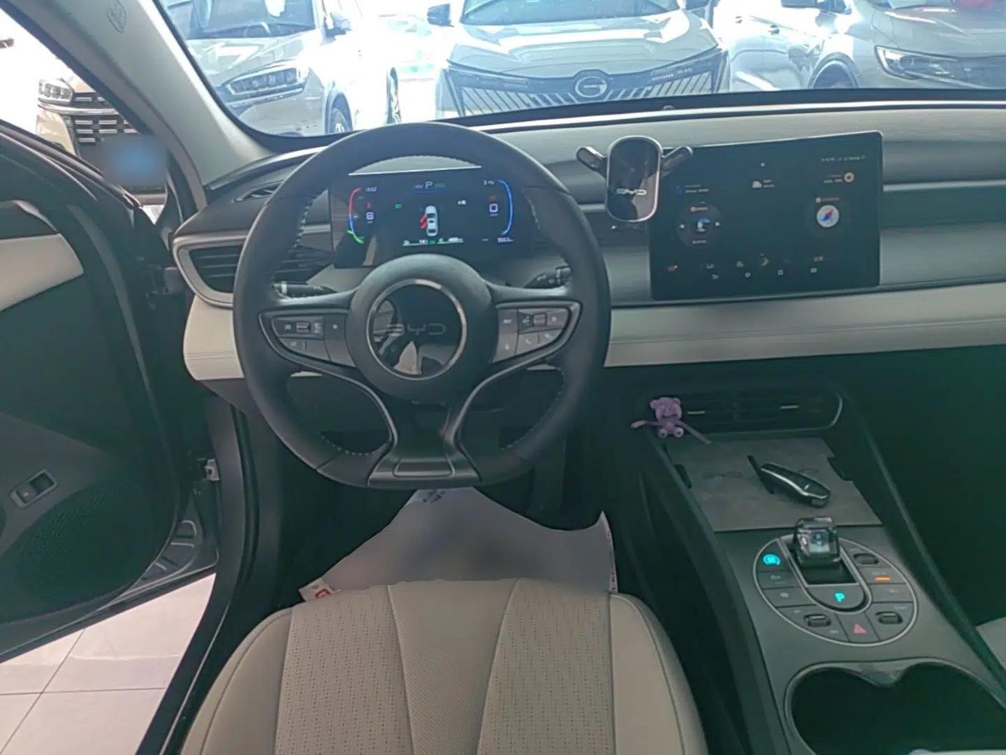 Used BYD Seal 05 DM-i 2025 DM-i Smart Drive 55KM Luxury Model — миниатюра 13