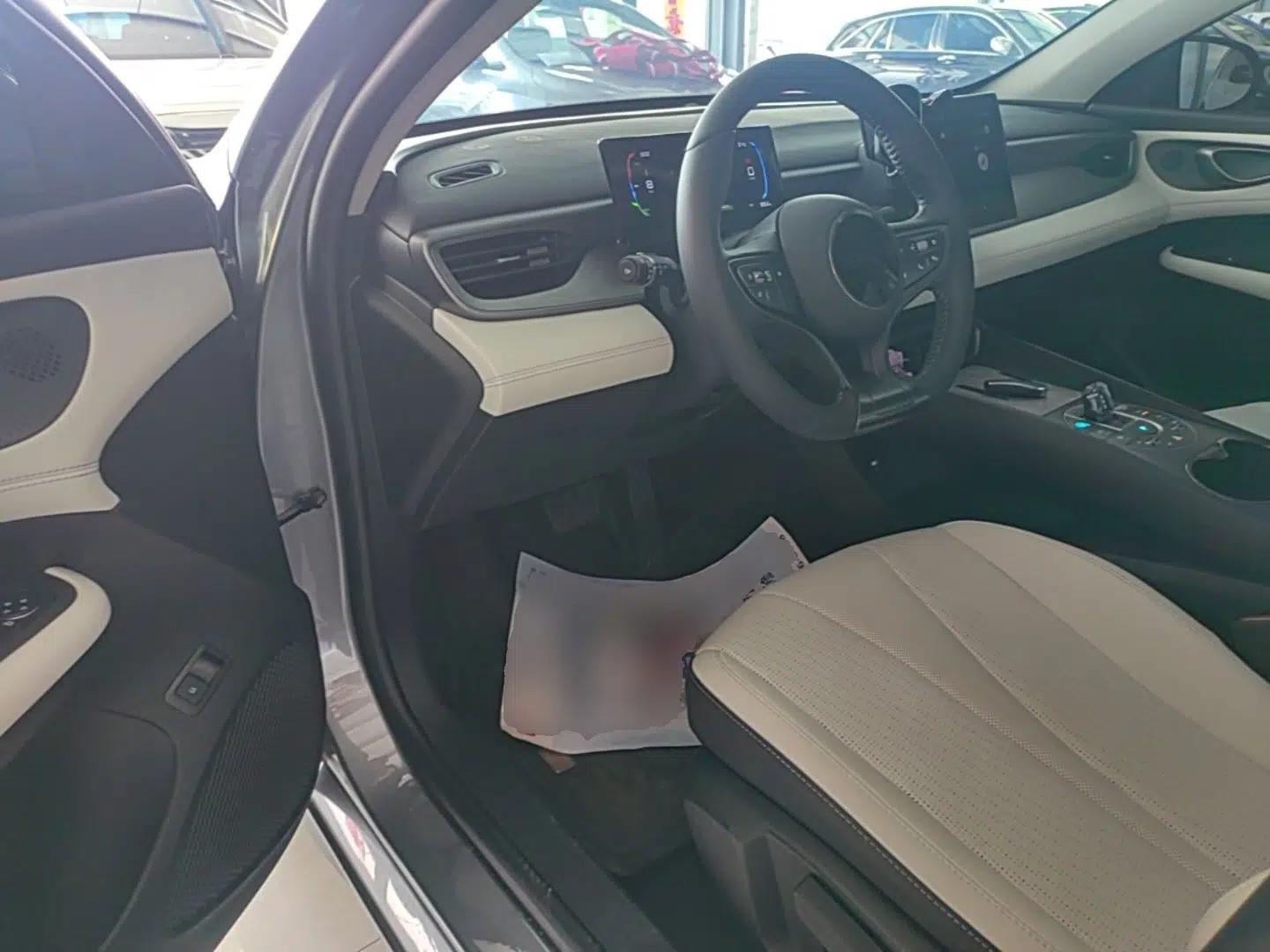 Used BYD Seal 05 DM-i 2025 DM-i Smart Drive 55KM Luxury Model — миниатюра 18